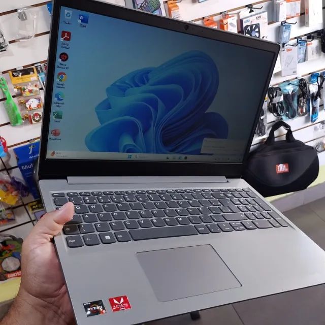 Notebook ryzen 5 3500 com video integrado (roda uns game)