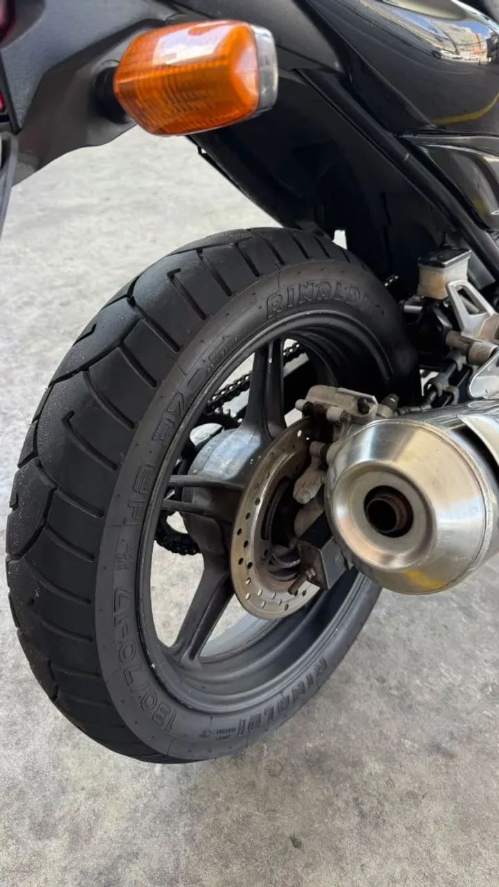 CB 300R 2015 - Foto 3