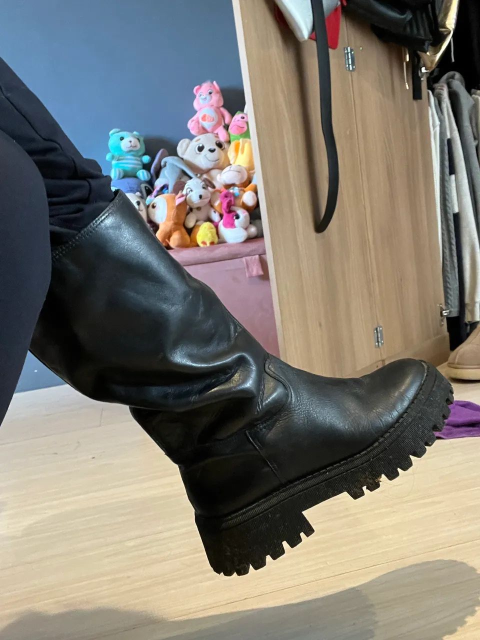 Bota cano médio arezzo  - Foto 2