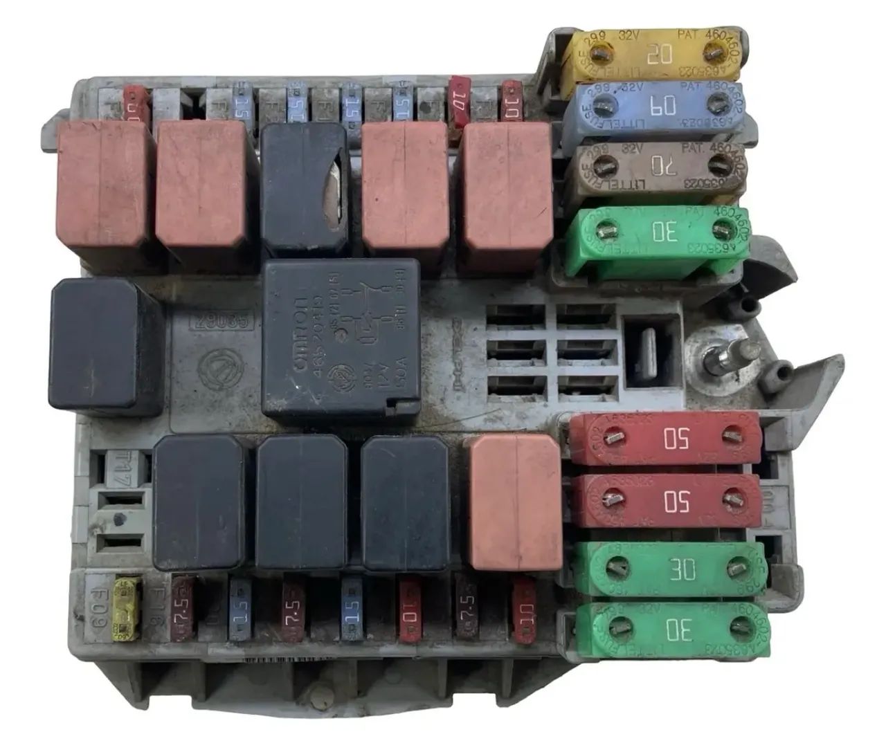 Caixa de fusível externa do stilo 1.8 8v 