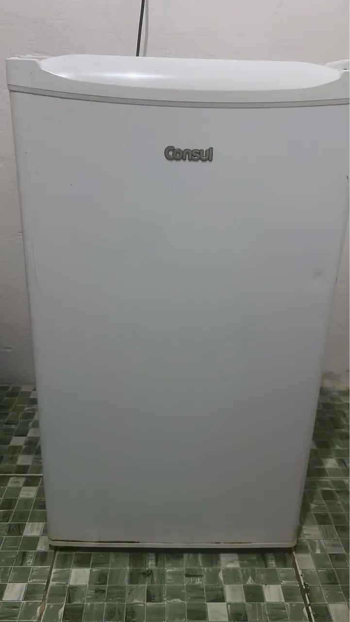 Frigobar perfeito estado , funcionando perfeitamente 490,00