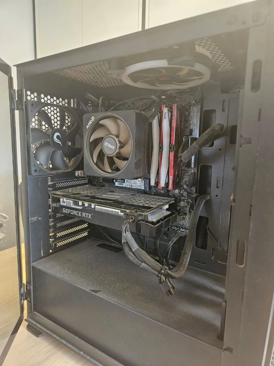 PC Gamer Ryzen 7 + RTX 2060 + 32GB RAM