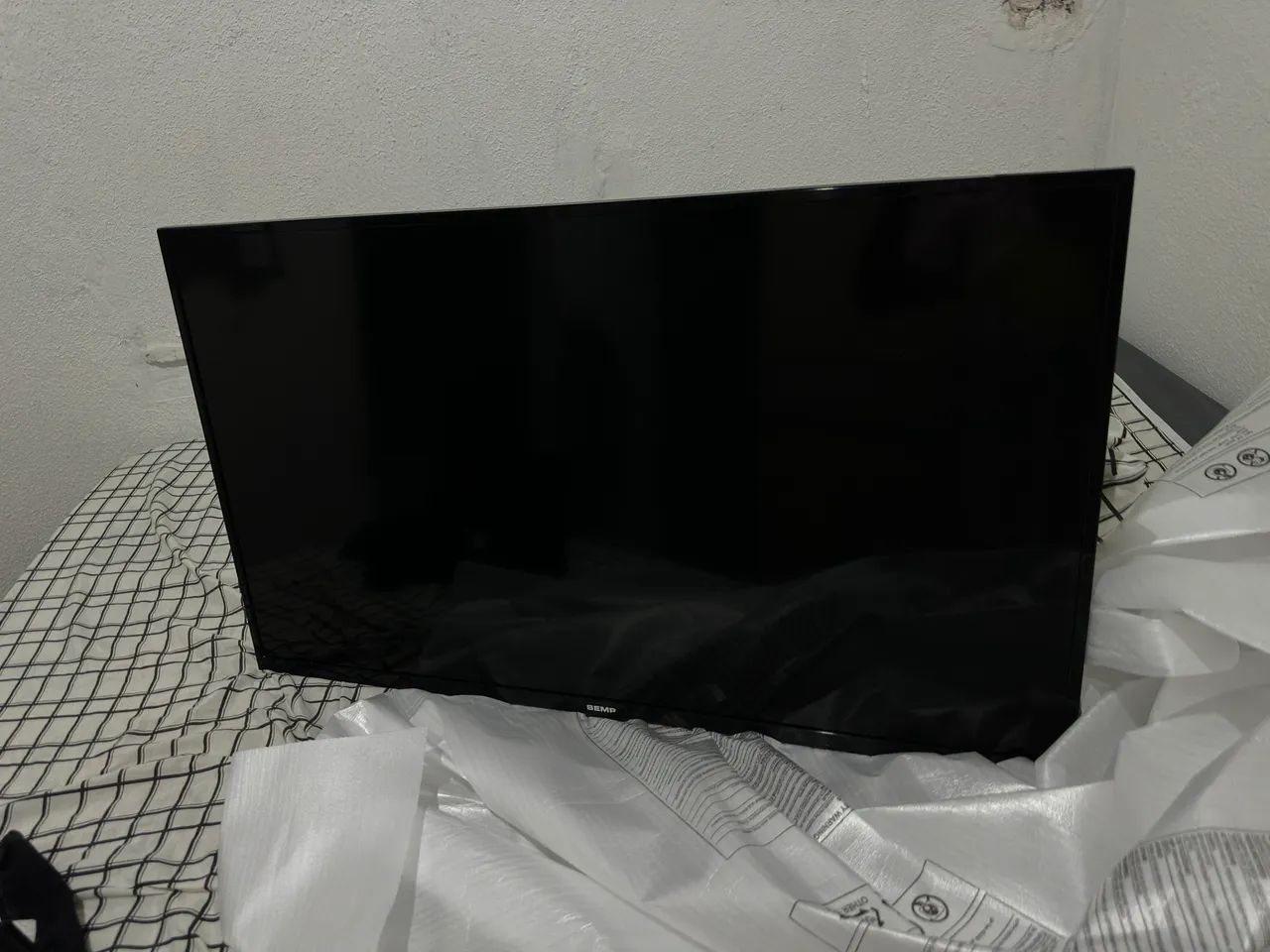 TV SEMP 44 polegadas, 4K  - Foto 2