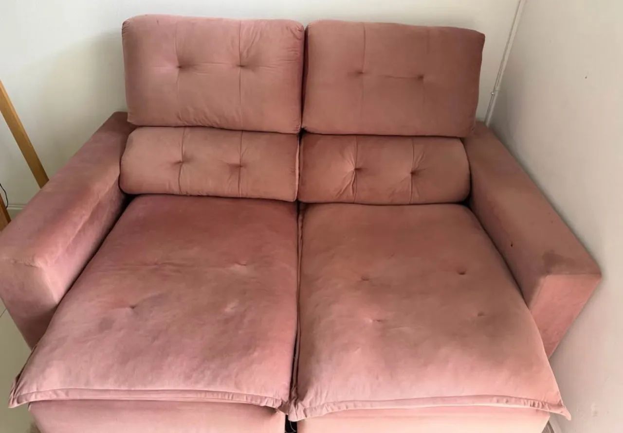 Sofá retrátil e reclinável 2 lugares - suede rosé - Foto 2