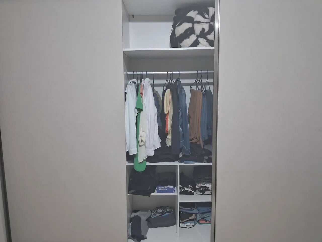 Roupeiro MDF ótimo estado  - Foto 4
