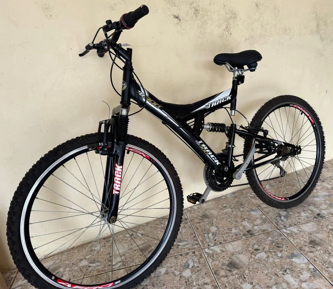 VENDO - Bicicleta Track TB300  - Foto 4