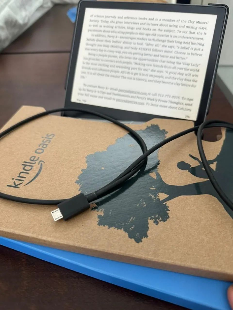 kindle oasis 10ª geração impecável + capa inclusa!