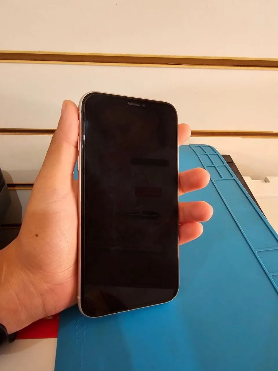 iPhone 11 128g