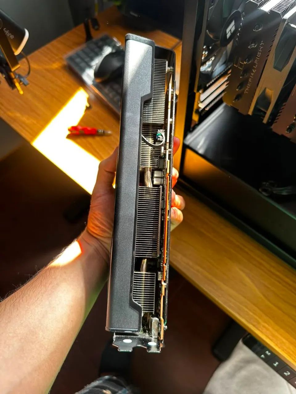Placa de vídeo xfx rx7600 - Foto 3