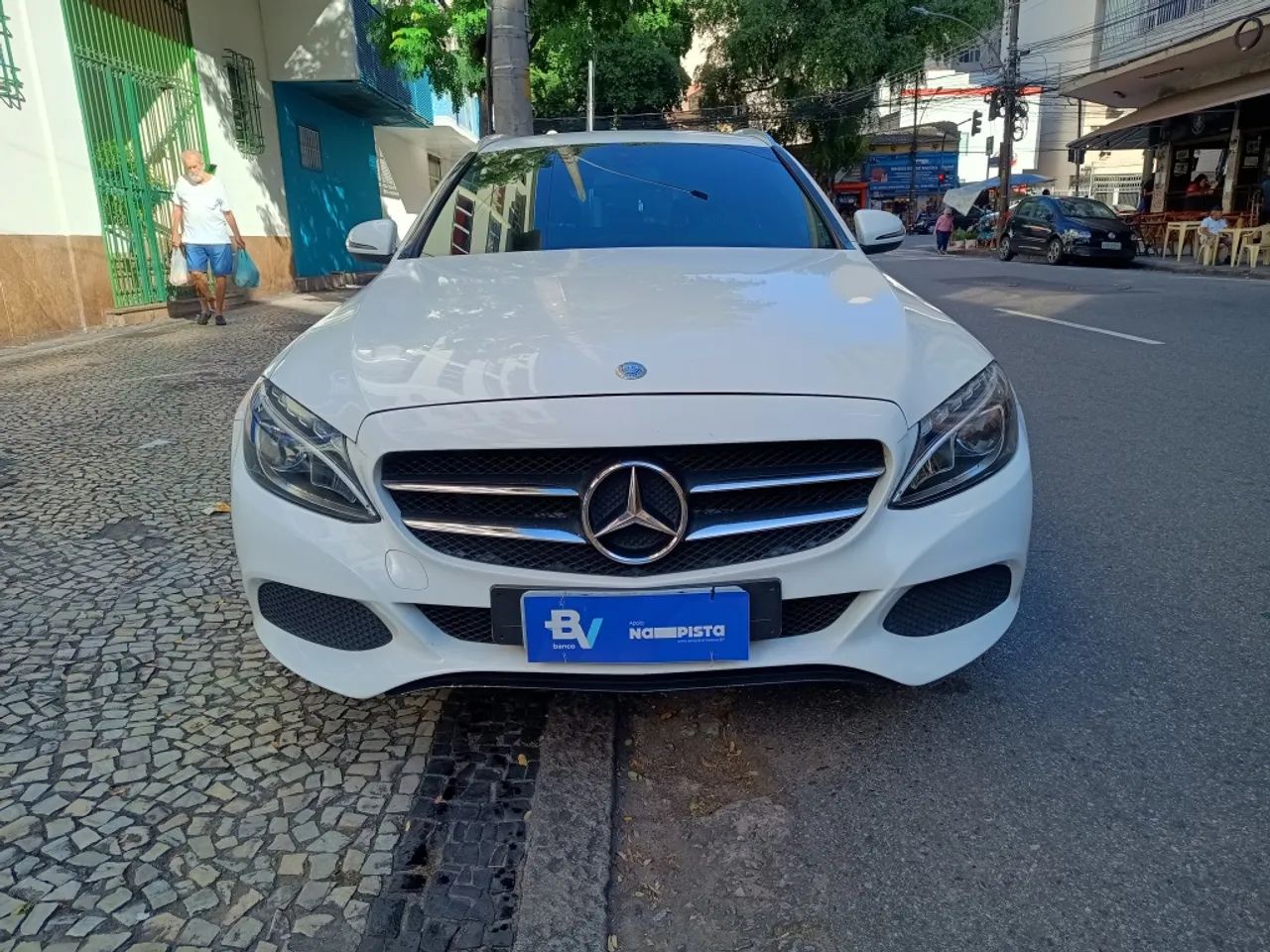 Mercedes-Benz C-180 2016