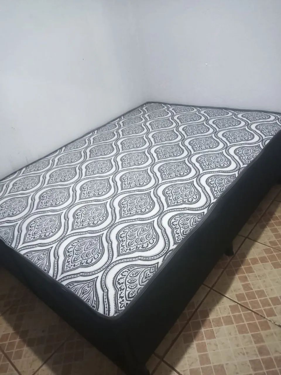 Cama box solteiro com entrega imediata 