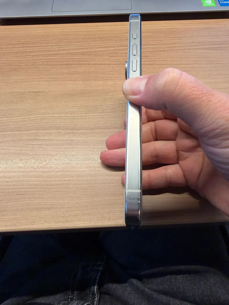 IPHONE 15 pro max - Foto 4