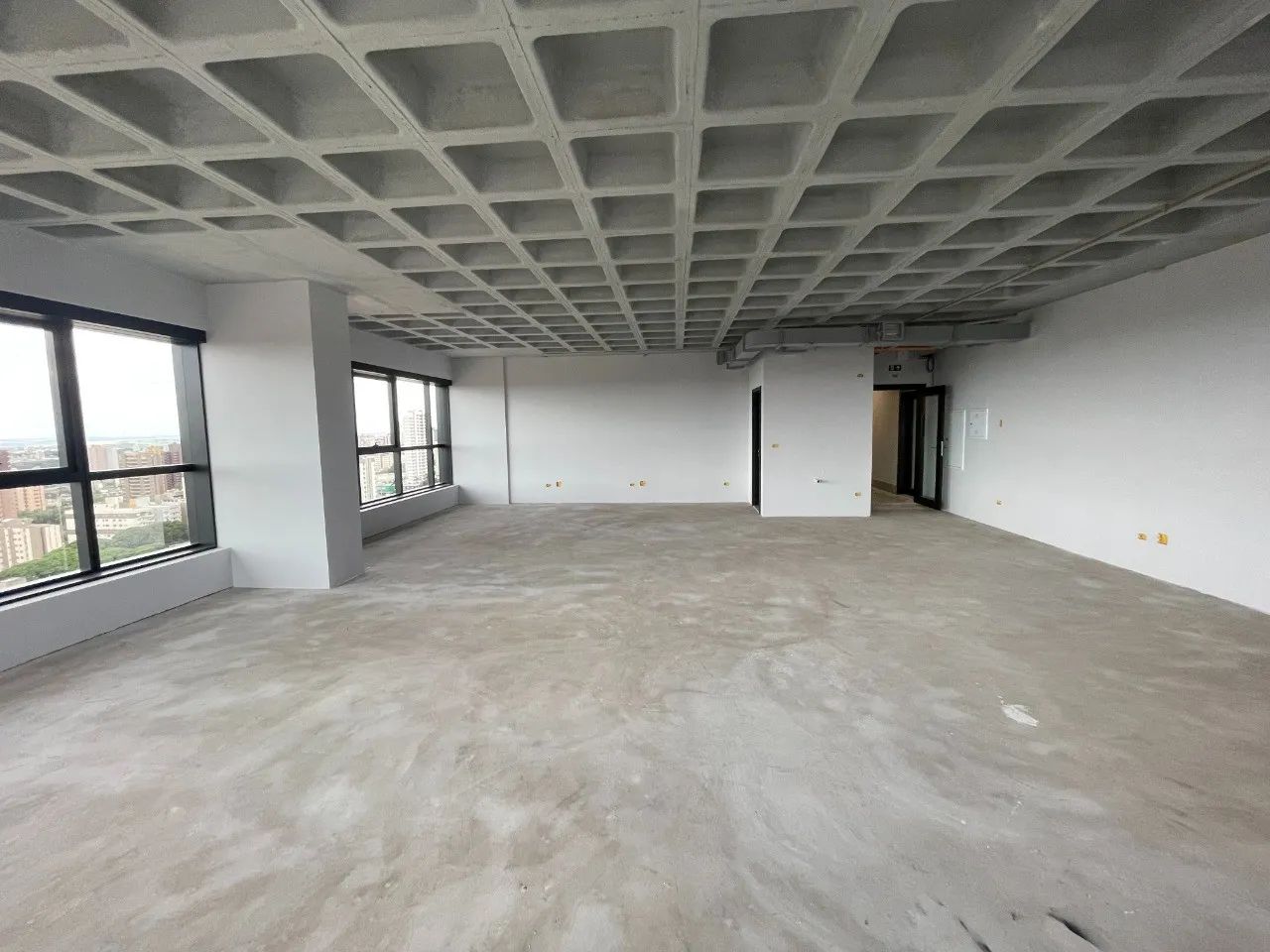 Locação - Sala Comercial Nova na Zona 01 em Maringá - Foto 5
