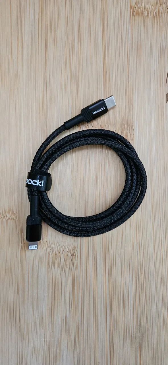Cabo Toocki USB-C para Lightning - iPhone 20W