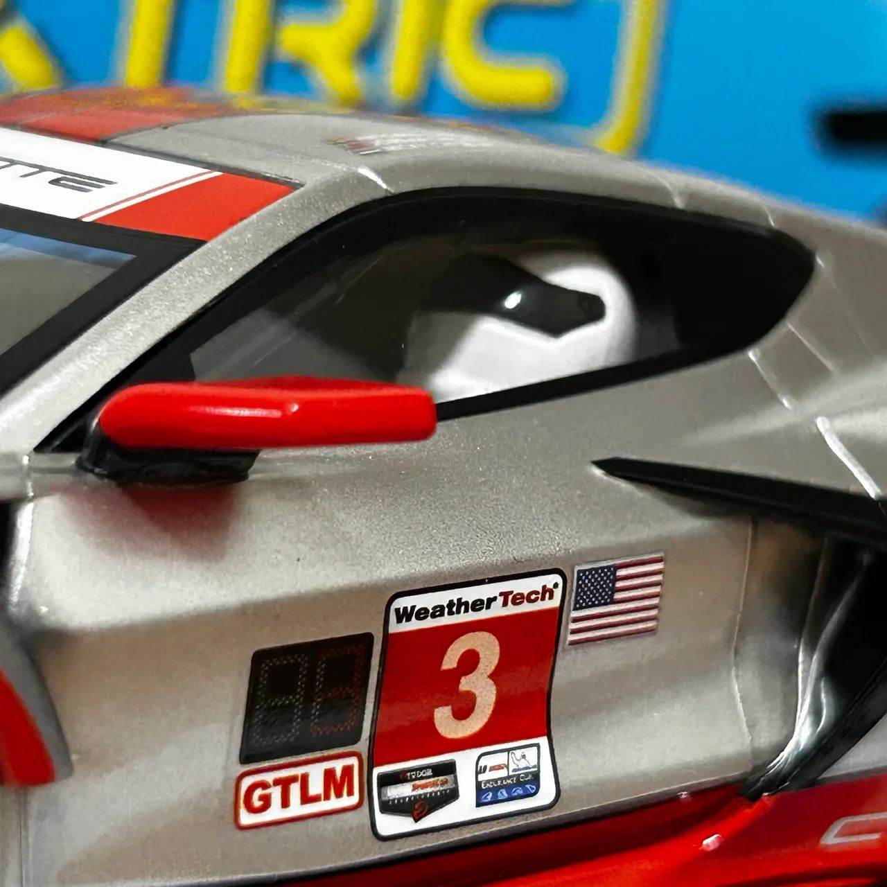 Carrinho Scalextric CORVETTE C8R analógico  - Foto 4