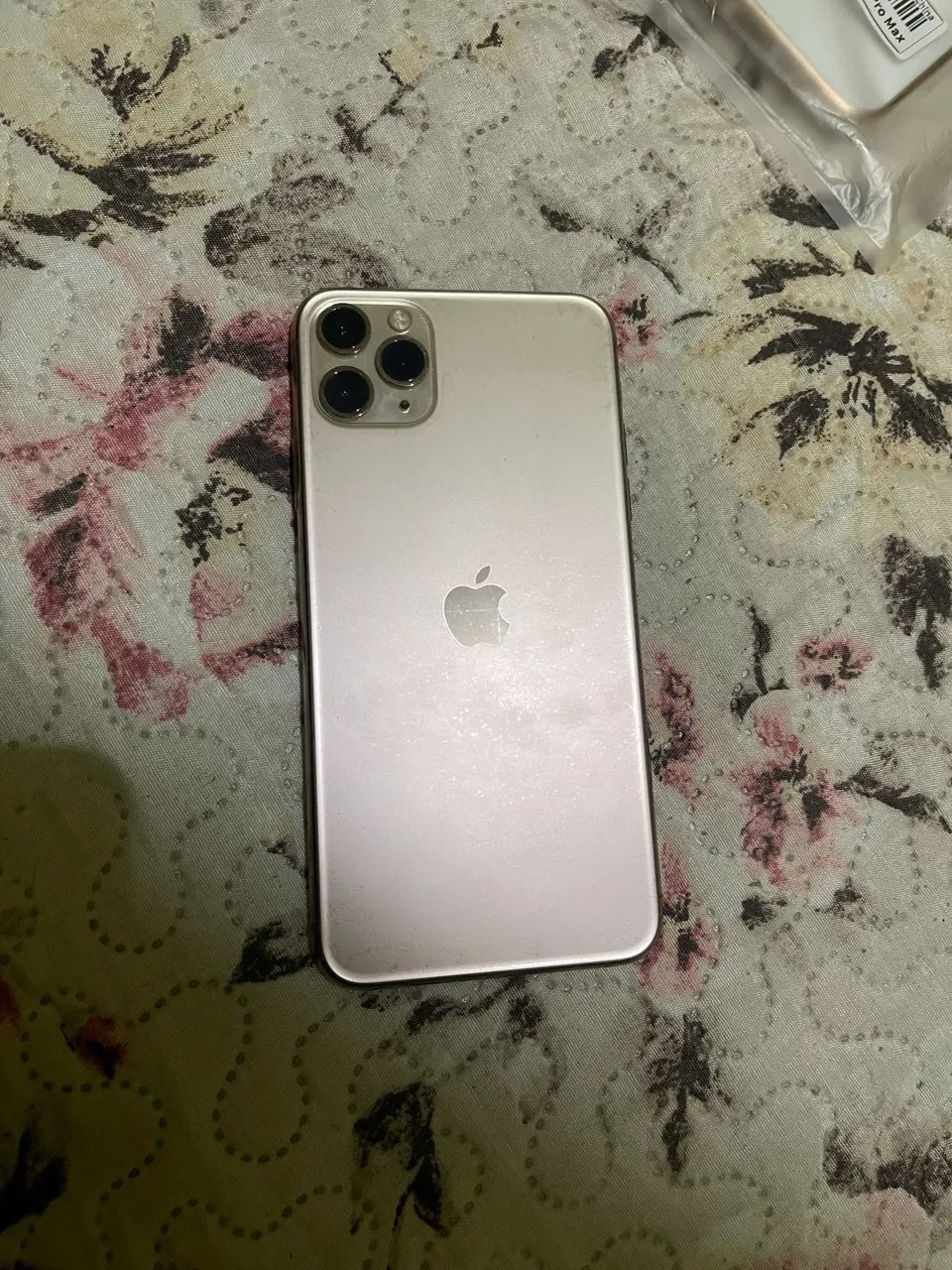 iPhone 11 Pro Max impecável  - Foto 2