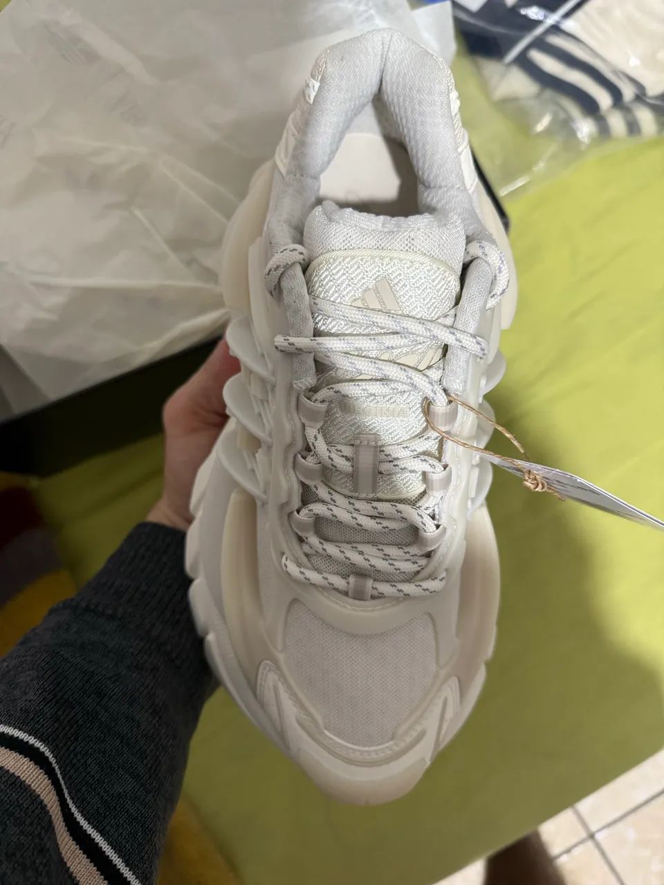Adidas jellyfish chalk white