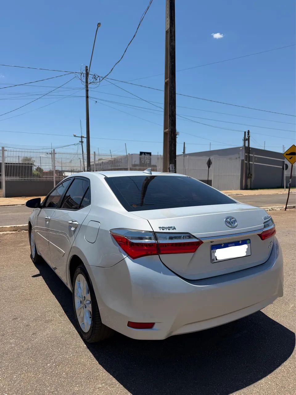 Toyota Corolla XEI 2.0 Flex 16V Aut. 2018 - Foto 2