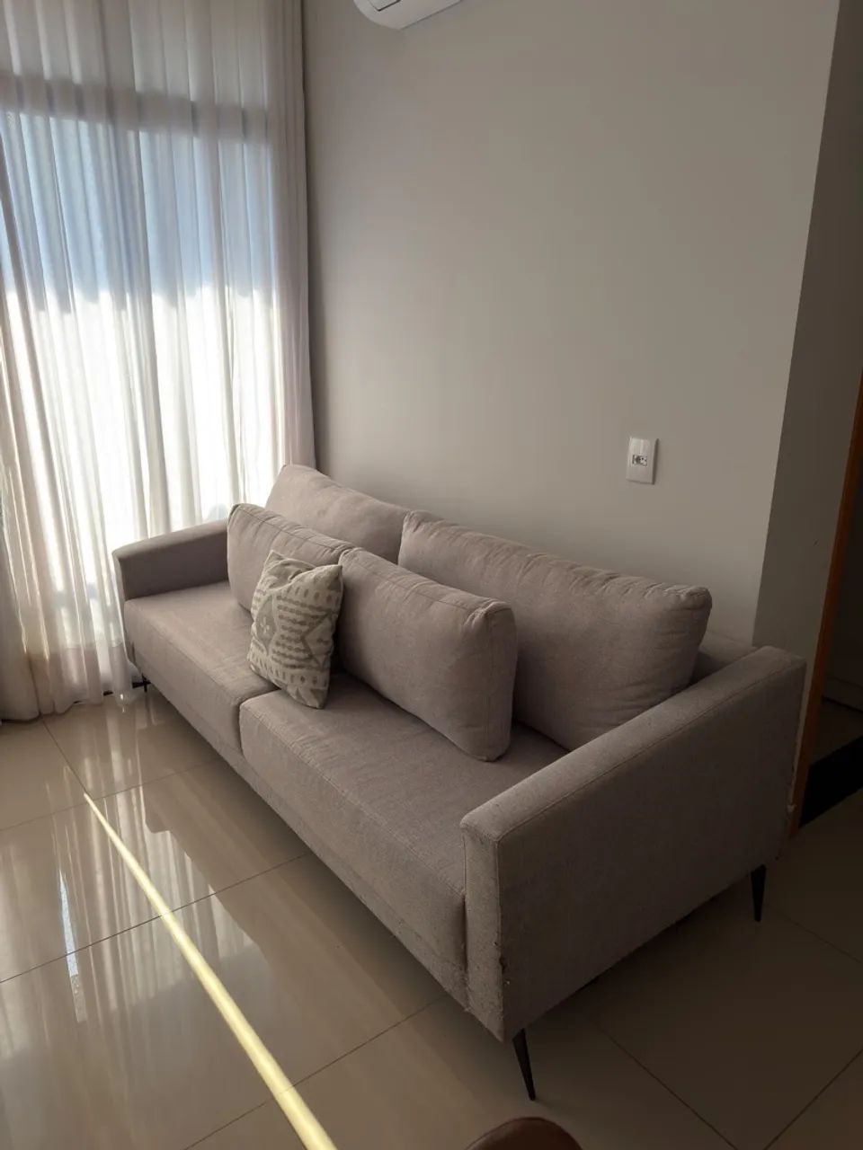VENDO SOFÁ DE LINHO  - Foto 3