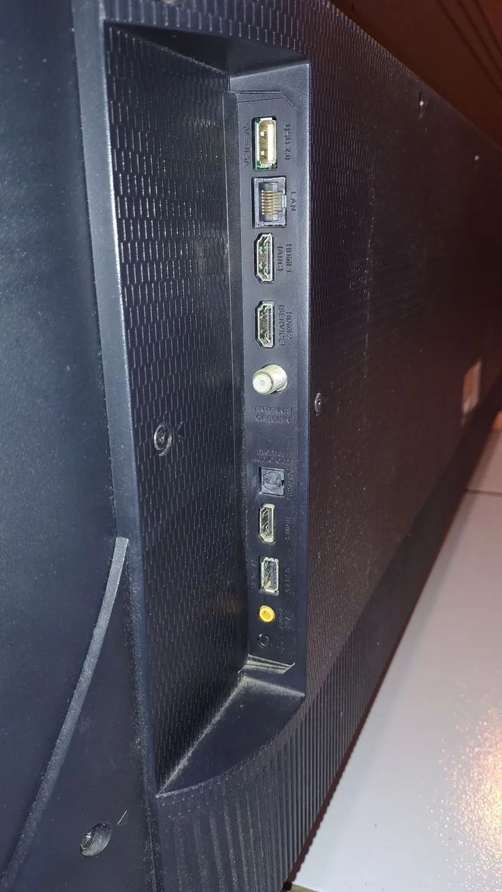 Smart TV TCL 55" com defeito - Foto 4