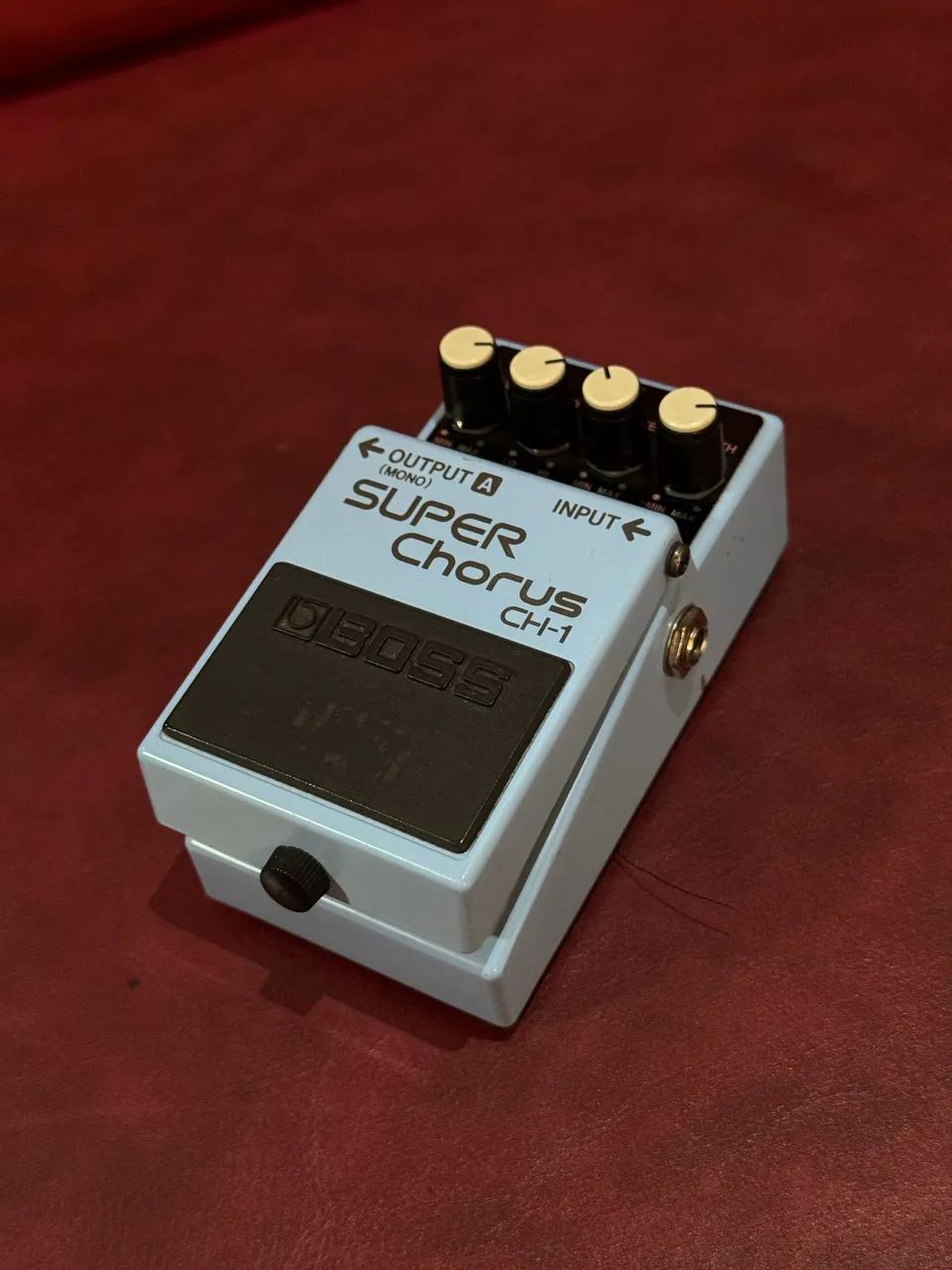 Pedal Boss de Guitarra Boss Super Chorus CH1 - Instrumentos