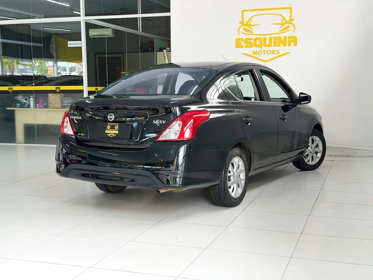Nissan Versa SV 1.6 16V Flexstart 4P Aut. 2017 - Foto 4