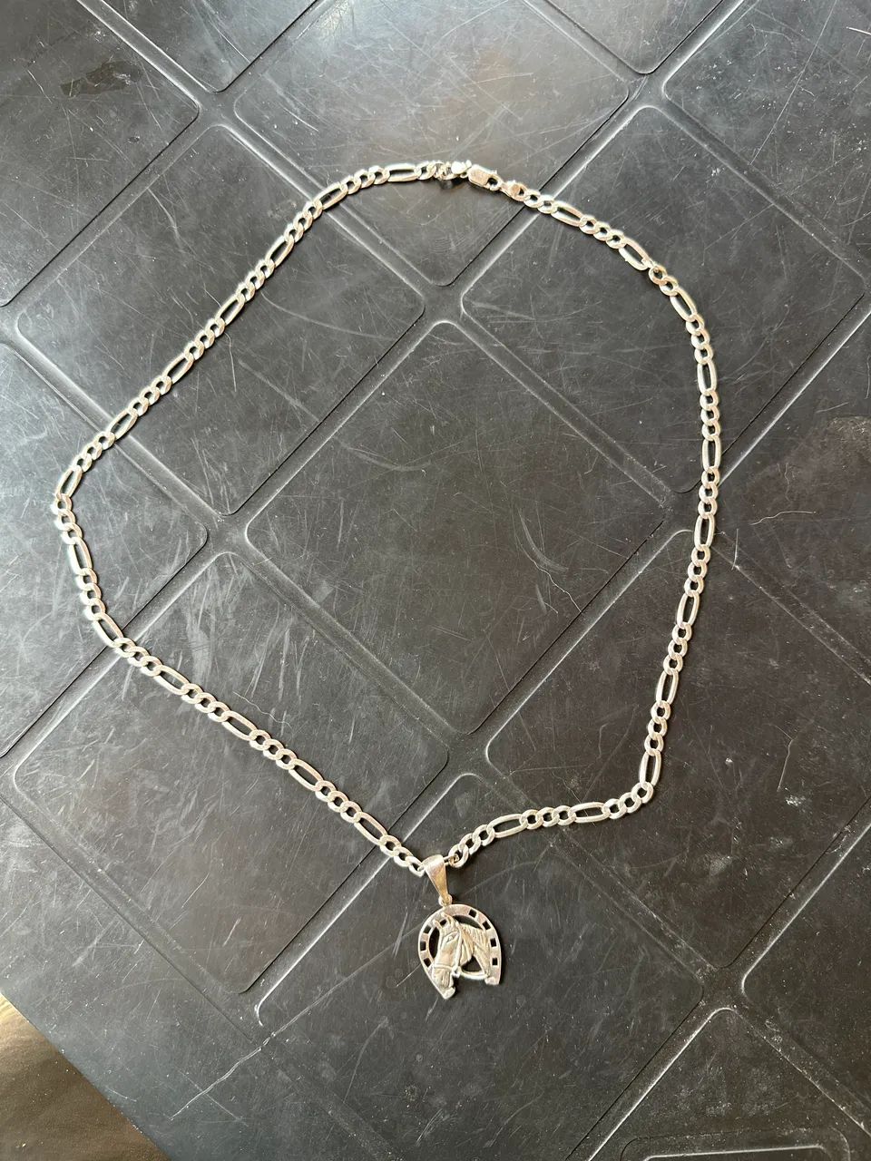 Cordão de prata 