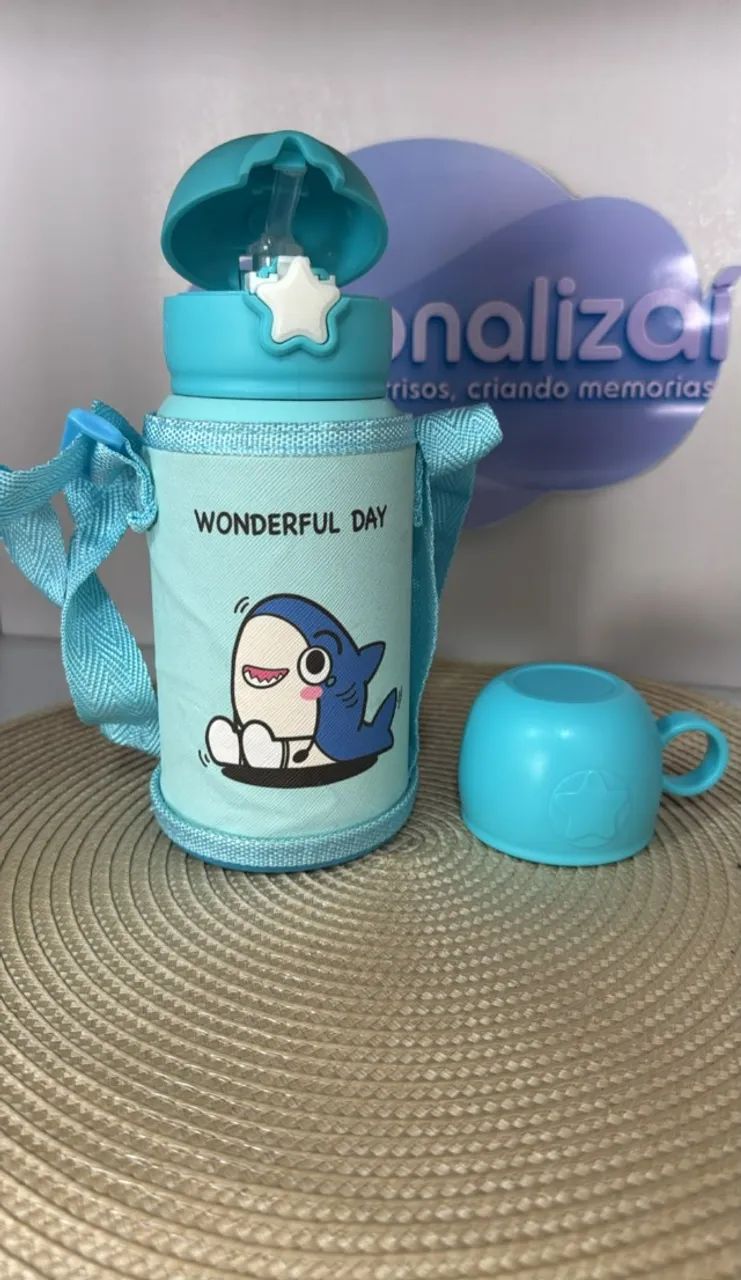 Garrafa Infantil com Duas Tampas - Foto 2