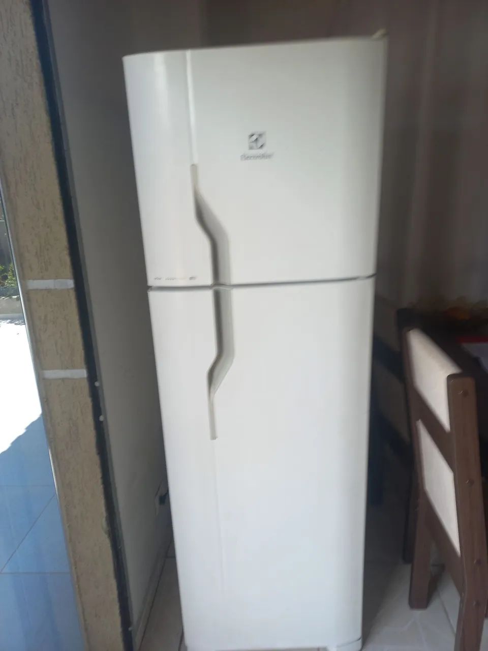 Vende-se geladeira Electrolux DF35A fros free 