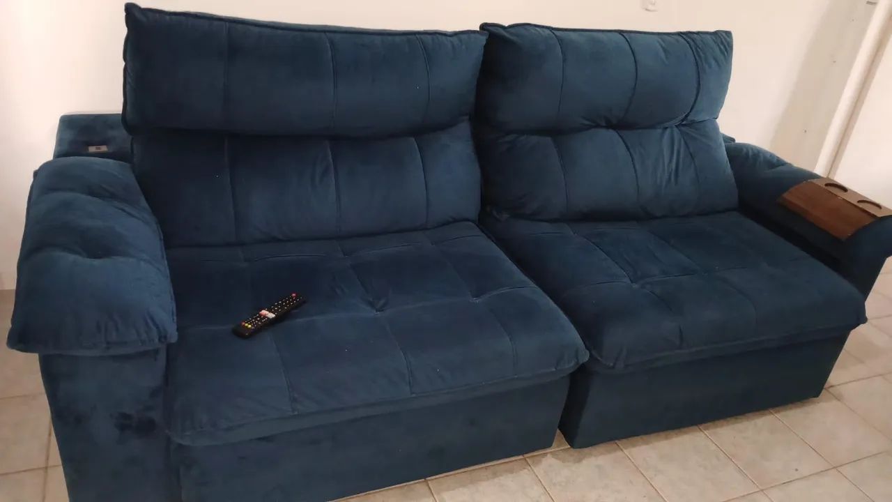 Sofá 4 lugares azul 