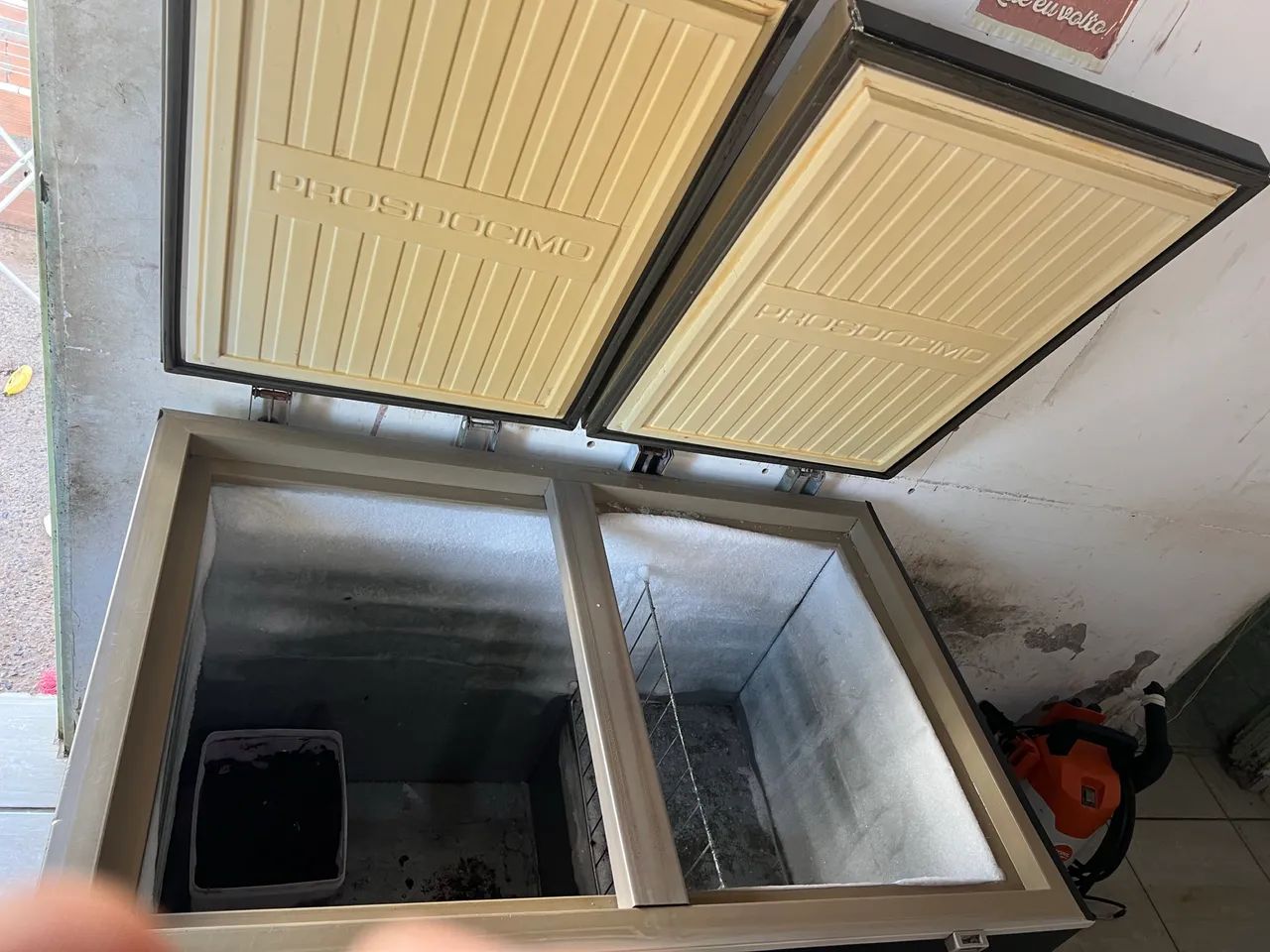 Freezer horizontal 400L