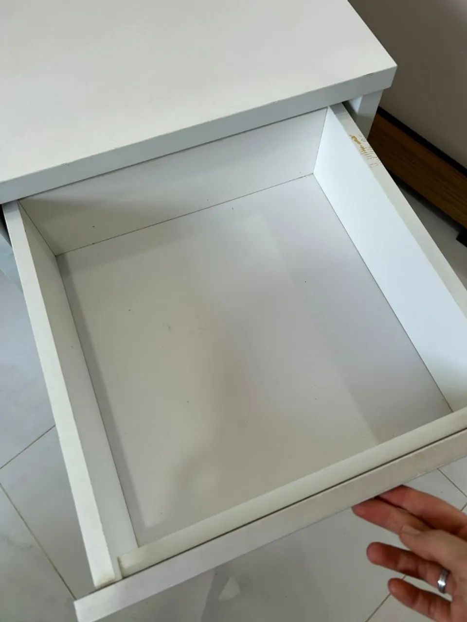 Criado-mudo Branco Com 3 Gavetas - Foto 4