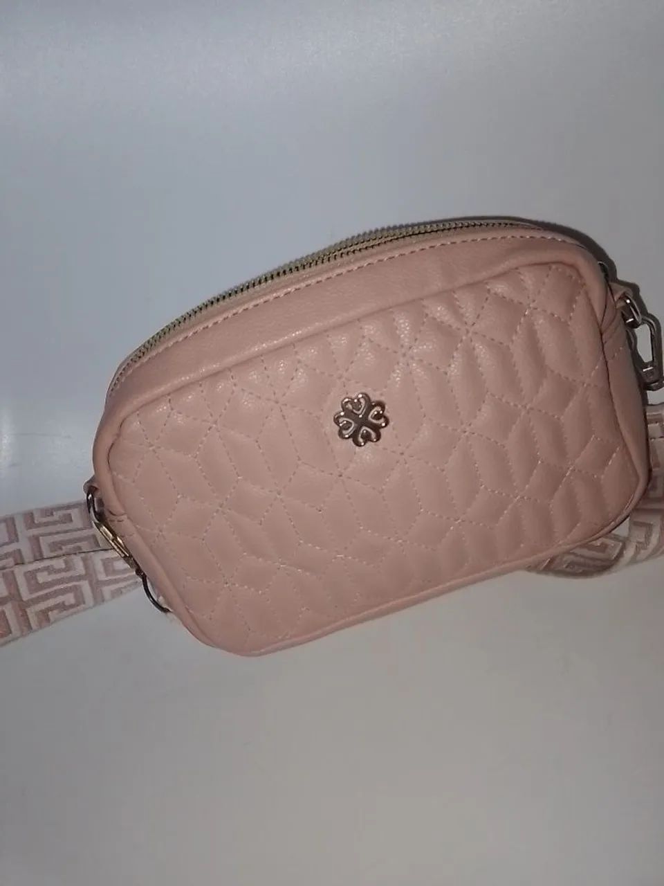 Bolsa pequena 