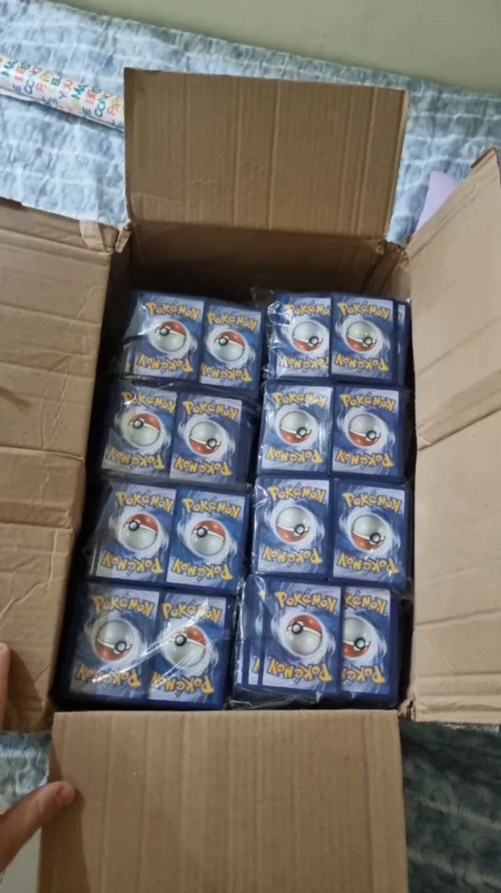 Lote de 4000 cartas de pokemon originais - Foto 2