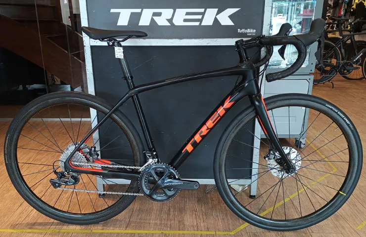 Bicicleta usada Trek Checkpoint SL5 (tamanho 52) - Ciclismo - Vila