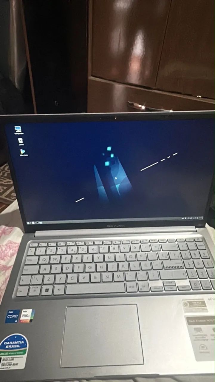 ASUS Vivobook 15 core i5 de 13? gerações 