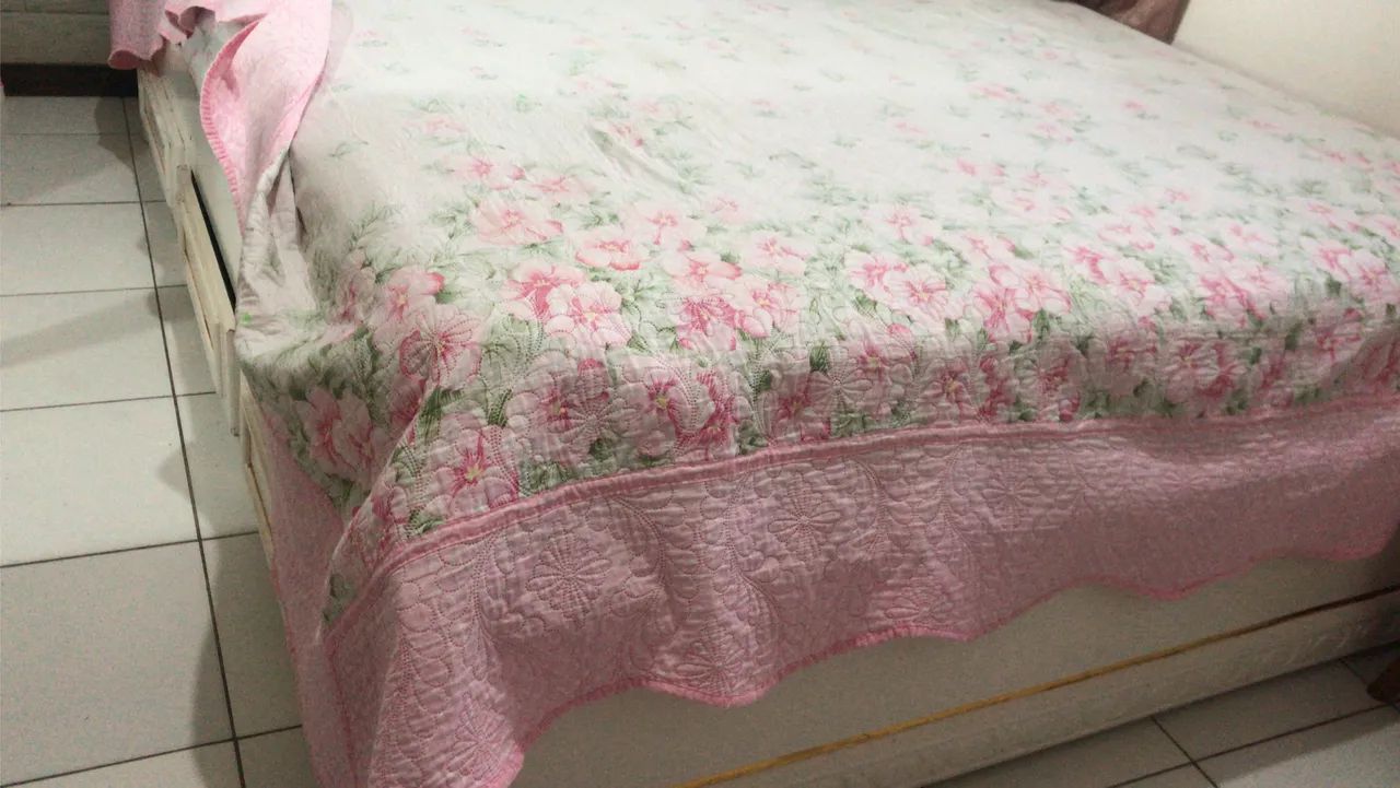 Vendo Linda e Chic cama Queen - Foto 4