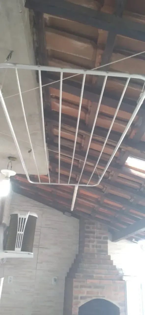 Casa Duplex com 3 Quartos, 2 Suítes, Varanda e Churrasqueira em Rua Fechada - Foto 5