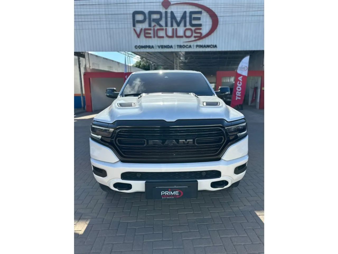 Ram 1500 Limited 5.7 CD 4X4 Aut. 2024 - Foto 3