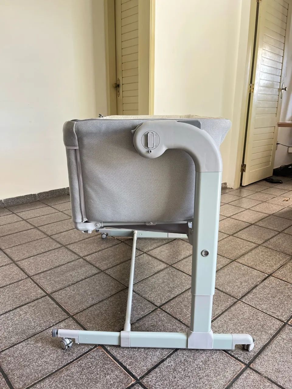Vendo berço moisés chicco  - Foto 3