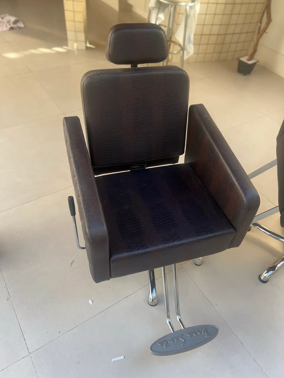 Cadeiras para studio de beleza e estética  - Foto 2