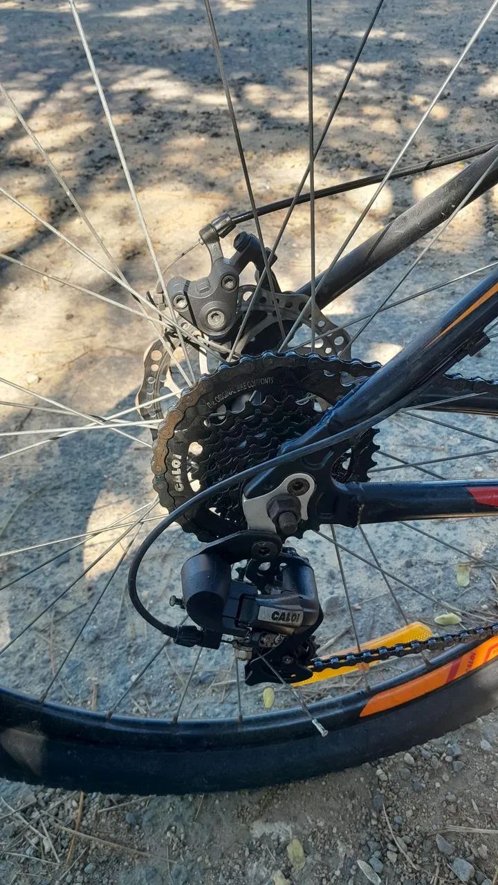 Vendo bicicleta caloi aro 29 - Foto 5