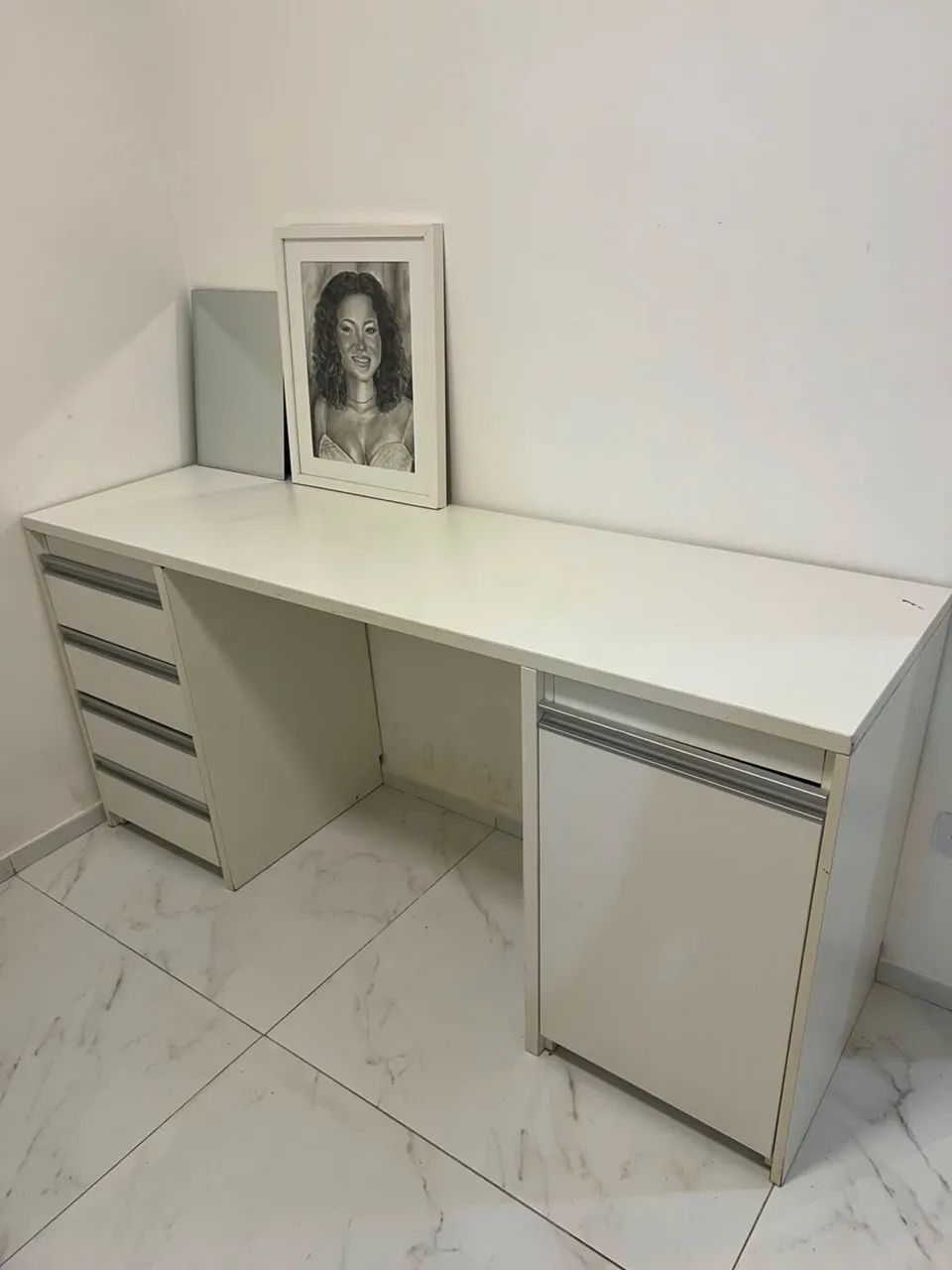 Escrivaninha e penteadeira  - Foto 2