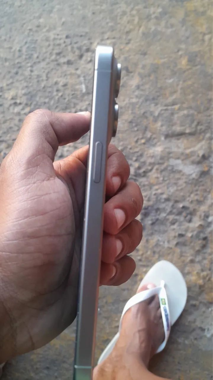 iPhone 15 Pro Max 256 - Foto 4