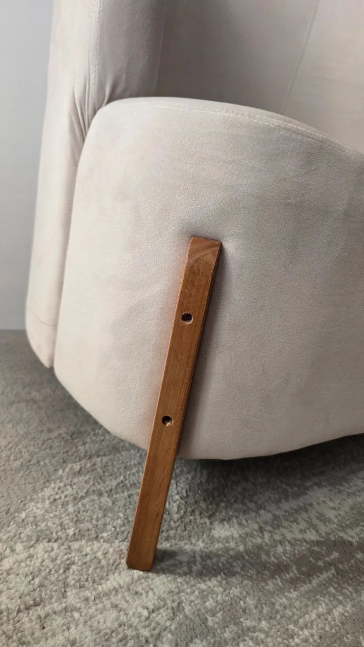 2 Poltrona sofisticada nova sem uso - Foto 5