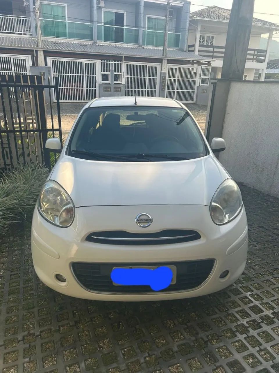 Nissan March 2014
