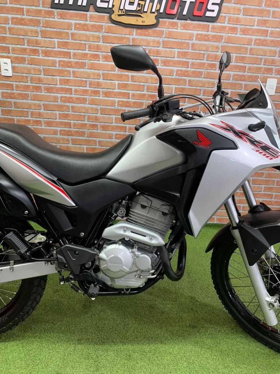 Honda XRE 300 - Foto 2