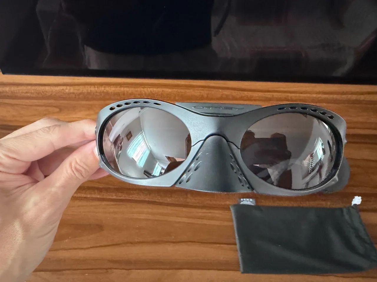 Oakley plantaris  - Foto 2