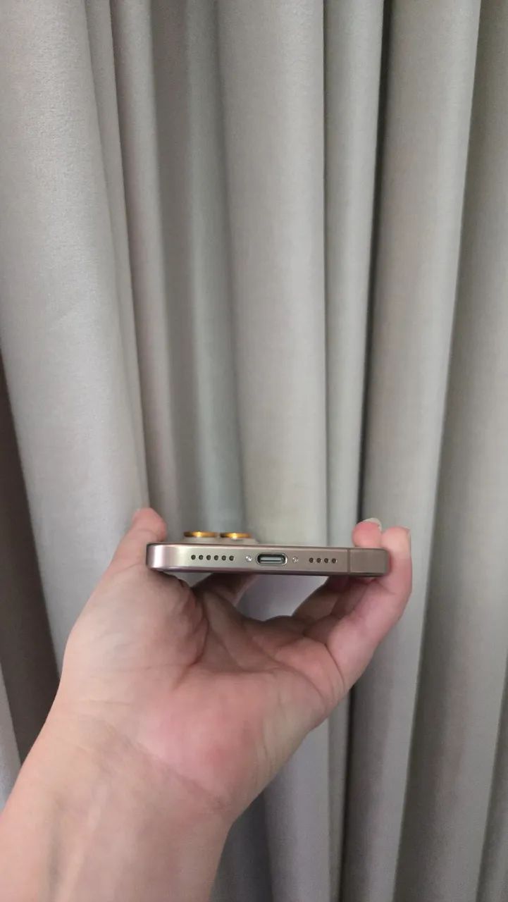 Iphone 16 Pro Max - Foto 4