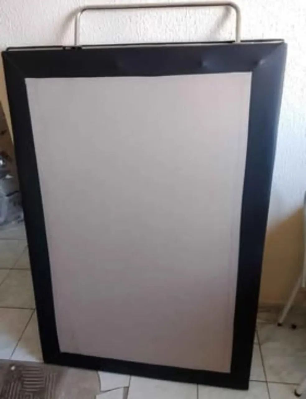 Vendo Base Baú em ótimo estado 
